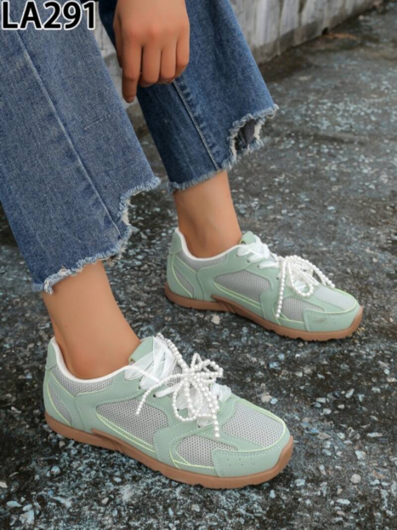 Buty sportowe damskie Roz 36-42 / 12 par